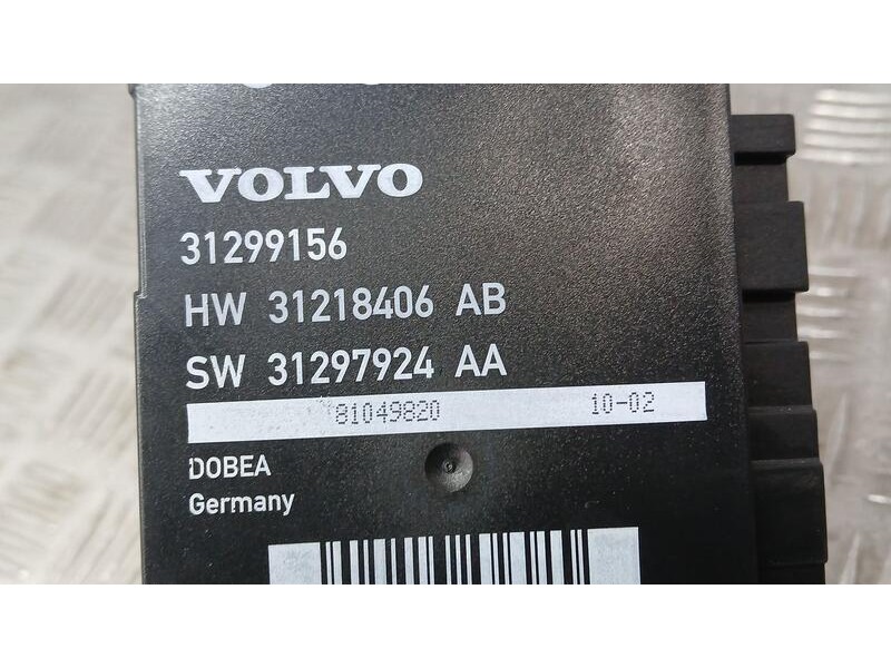 Recambio de modulo electronico para volvo xc60 summum awd referencia OEM IAM 31299156 MODULO DEL MOTOR APERTURA DE PORTON 312184