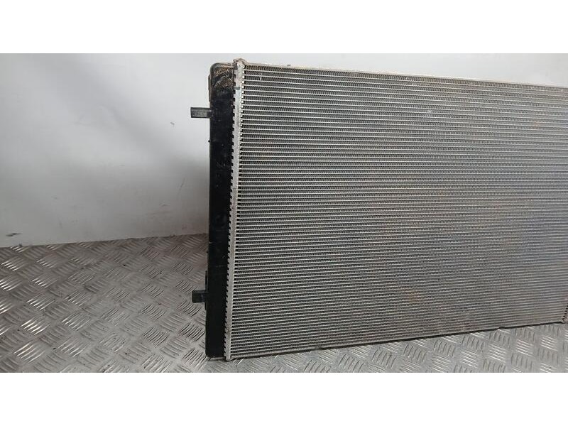 Recambio de radiador agua adicional para renault kangoo / grand kangoo ii (kw0/1_) 1.5 dci 80 (kw15) referencia OEM IAM 21410915