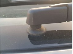 Recambio de motor limpia trasero para opel corsa f edition referencia OEM IAM 9819900080  