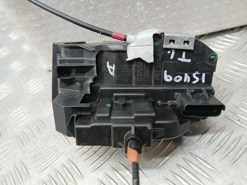 Recambio de cerradura puerta trasera izquierda para renault kadjar business referencia OEM IAM 825014EA2A  