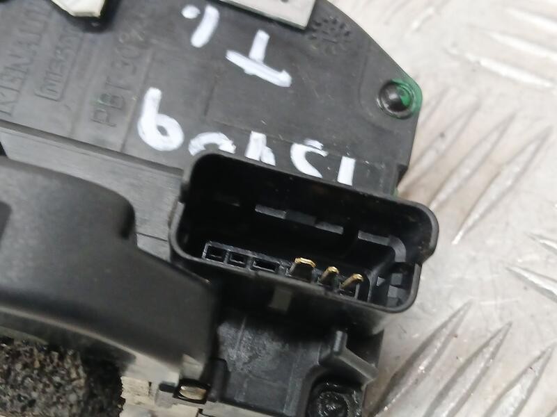 Recambio de cerradura puerta trasera izquierda para renault kadjar business referencia OEM IAM 825014EA2A  