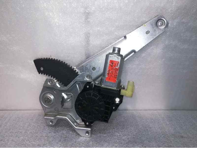 Recambio de elevalunas trasero derecho para hyundai getz (tb) 1.4 gl referencia OEM IAM F00S1A2418 2 PINS 