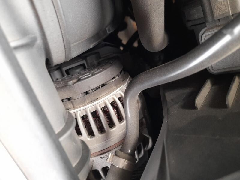 Recambio de alternador para bmw 3 (e90) 325 i referencia OEM IAM 12317543083  