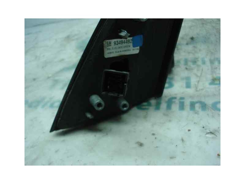 Recambio de retrovisor derecho para opel meriva cosmo referencia OEM IAM   CRISTAL ROTO