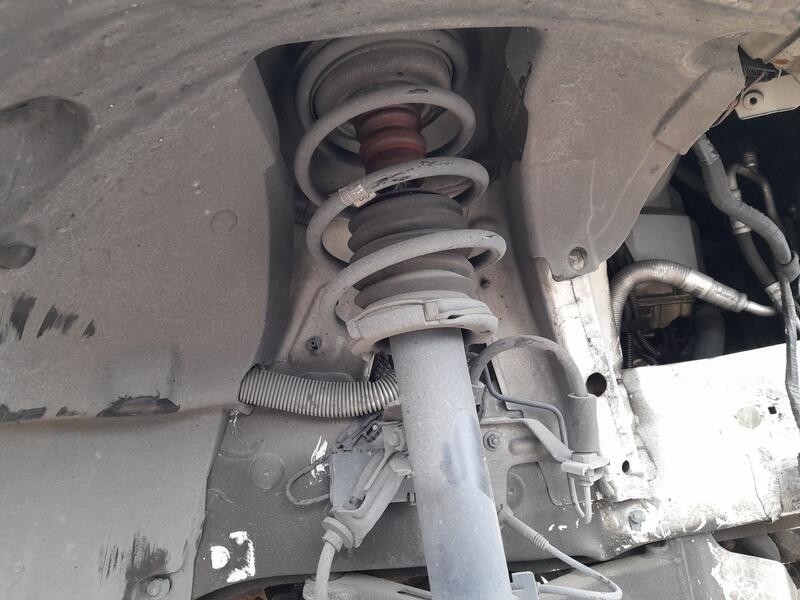 Recambio de amortiguador delantero derecho para bmw 3 (e90) 325 i referencia OEM IAM 31318036554  