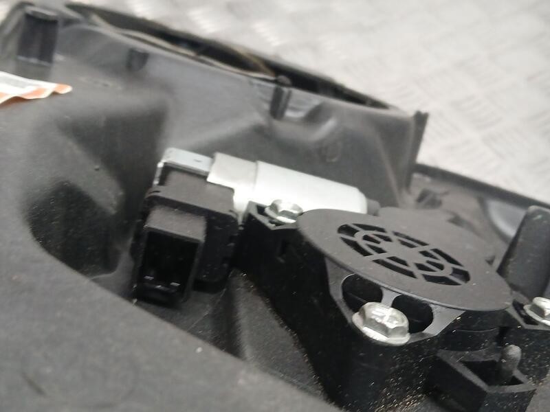 Recambio de elevalunas delantero izquierdo para mazda 6 berlina (gg) 2.0 crtd active referencia OEM IAM GJ6A5997XZ 7080692 ELECT