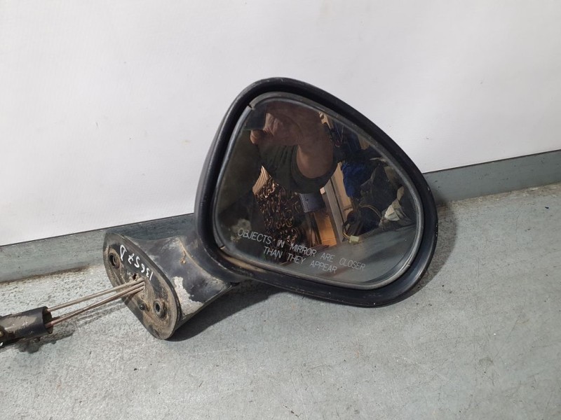 Recambio de retrovisor derecho para daewoo matiz se referencia OEM IAM 96600408  C/MANDO
