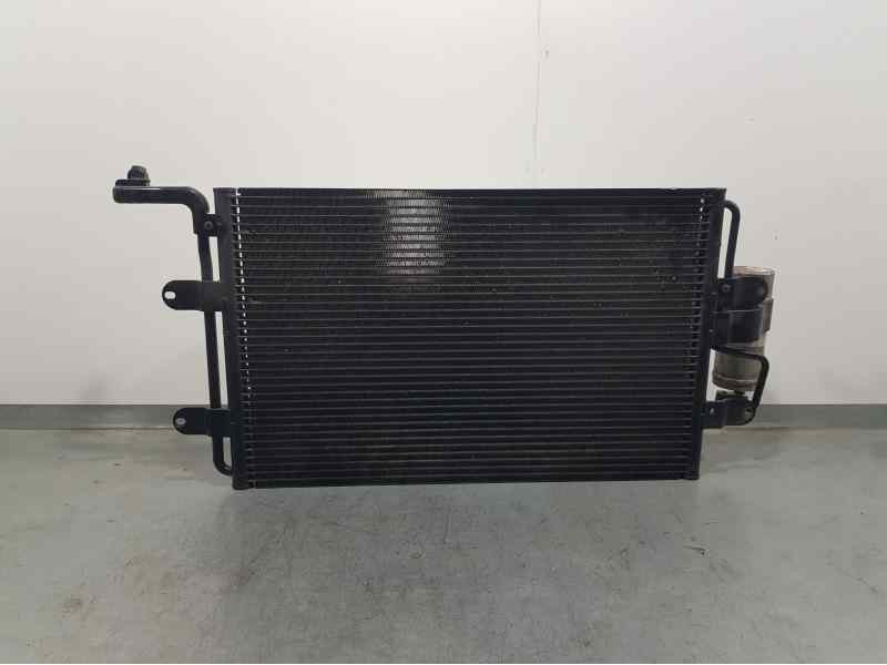 Recambio de condensador / radiador aire acondicionado para volkswagen golf iv berlina (1j1) conceptline referencia OEM IAM 1J082