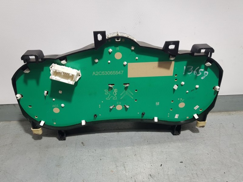 Recambio de cuadro instrumentos para peugeot 207 urban referencia OEM IAM 962903880 A2C53190331 VDO