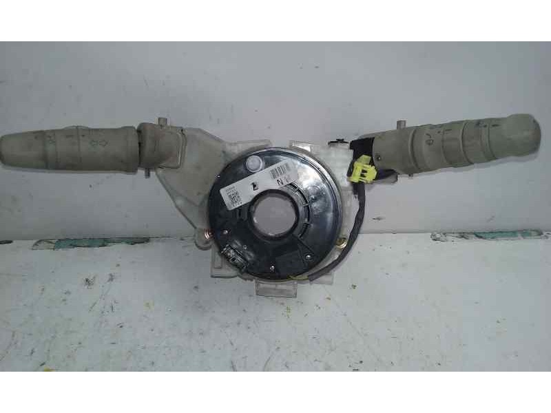 Recambio de mando luces y limpia para nissan micra (k12e) acenta referencia OEM IAM 25560AX722  