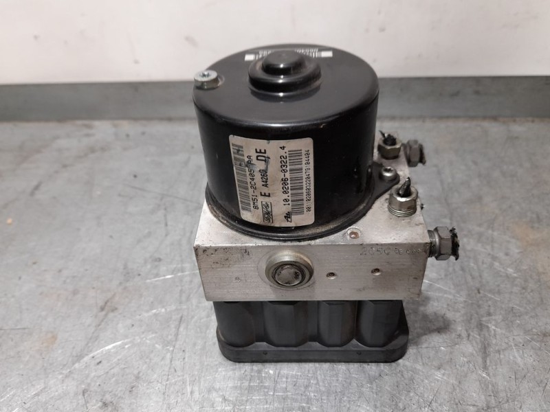 Recambio de abs para ford focus lim. (cb4) titanium referencia OEM IAM 8M512C405  