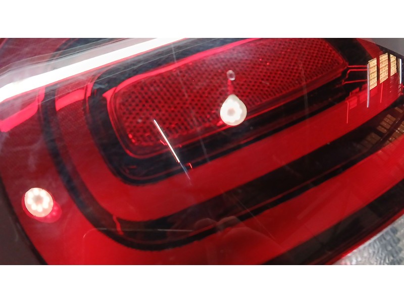 Recambio de piloto trasero izquierdo para citroën c3 iii (sx) 1.2 puretech 82 referencia OEM IAM 9812257580 ROZADO VALEO L900746