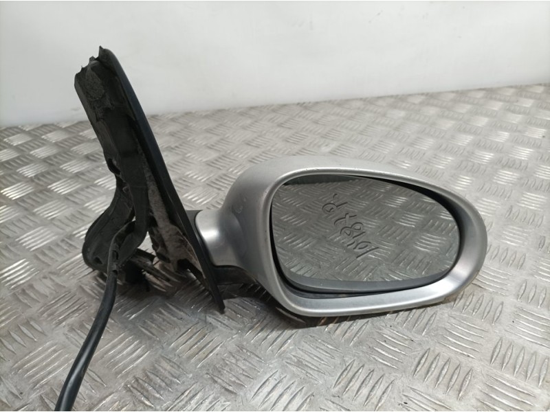 Recambio de retrovisor derecho para volkswagen golf plus (5m1) trendline referencia OEM IAM   ELECTRICO 5 CABLES