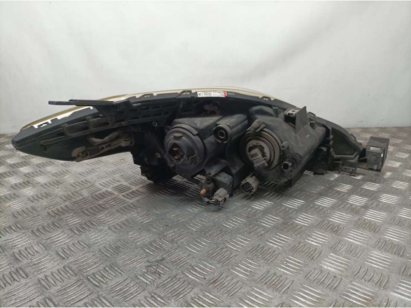 Recambio de faro izquierdo para mazda 5 berl. (cr) 2.0 crtd active (81kw) referencia OEM IAM 1179802A  PULIR