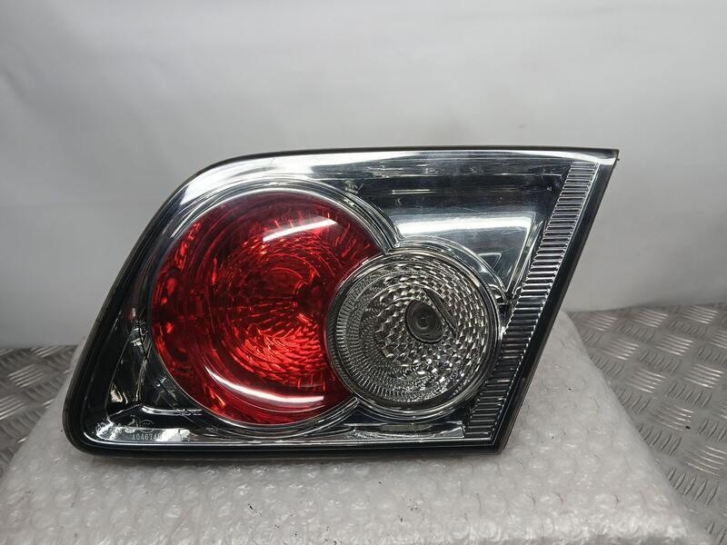 Recambio de piloto trasero derecho para mazda 6 berlina (gg) 2.0 crtd active referencia OEM IAM GR1A513F0B INTERIOR A046745