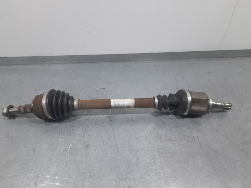 Recambio de transmision delantera izquierda para renault kangoo / grand kangoo ii (kw0/1_) 1.5 dci 70 (kw0v, kw0a) referencia OE