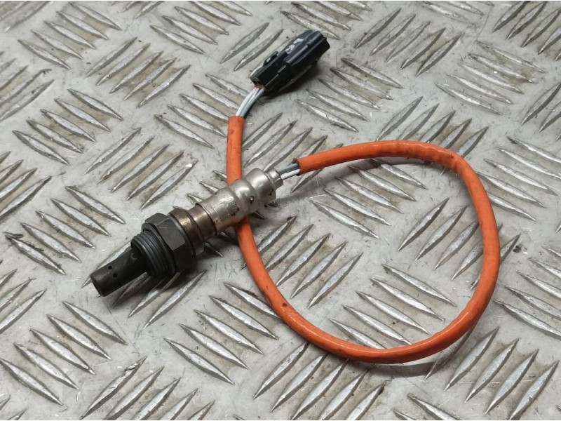 Recambio de sonda lambda para dacia sandero ambiance referencia OEM IAM 7700274189  CLAVIJA TOCADA