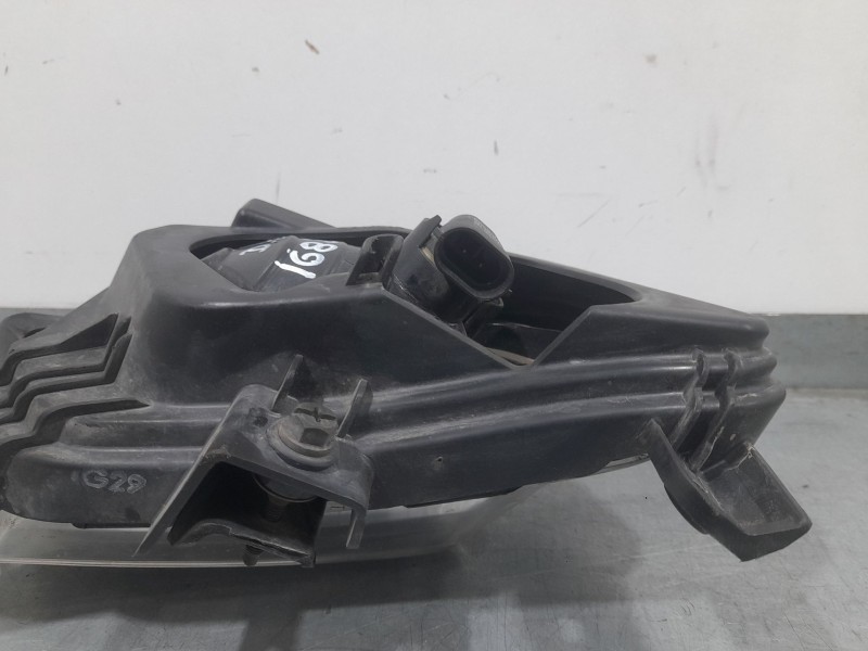 Recambio de faro antiniebla derecho para kia cee´d hatchback (ed) 1.6 crdi 90 referencia OEM IAM 922021H  