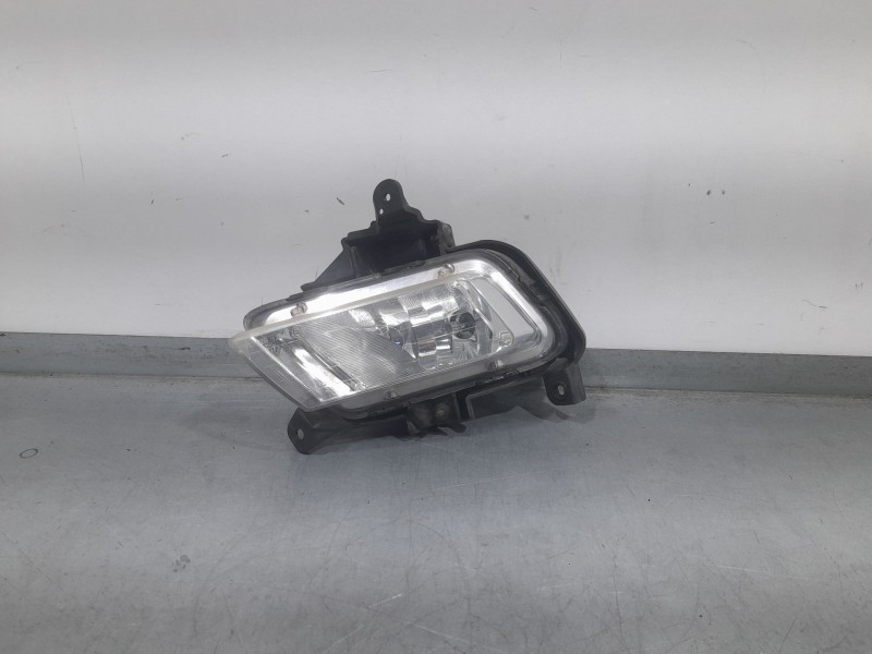 Recambio de faro antiniebla izquierdo para kia cee´d hatchback (ed) 1.6 crdi 90 referencia OEM IAM 922011H  
