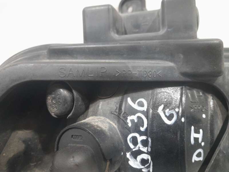 Recambio de faro antiniebla izquierdo para kia cee´d hatchback (ed) 1.6 crdi 90 referencia OEM IAM 922011H  