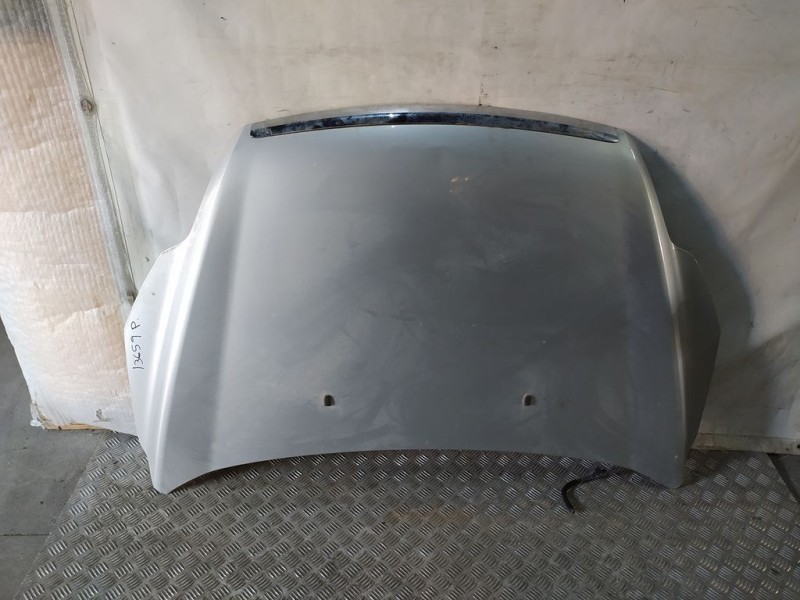 Recambio de capot para ford focus lim. (cb4) titanium referencia OEM IAM 1521601  TOCADO