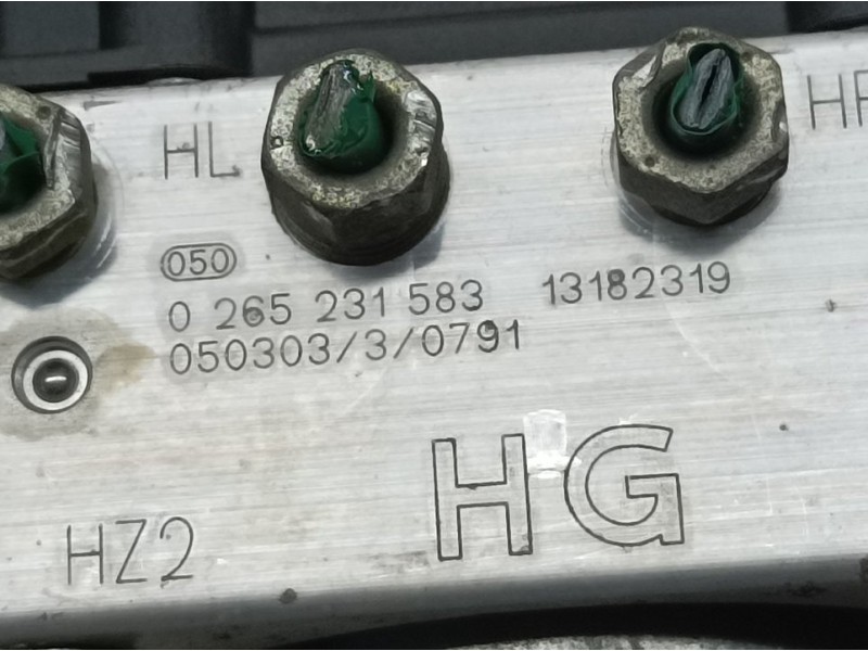 Recambio de abs para opel corsa c cosmo referencia OEM IAM 13182319 0265231583 BOSCH