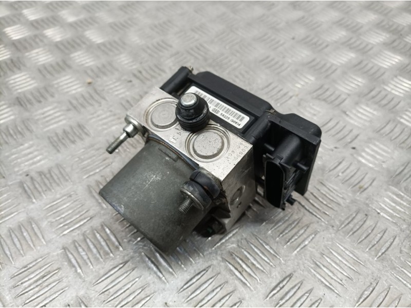 Recambio de abs para opel corsa c cosmo referencia OEM IAM 13182319 0265231583 BOSCH