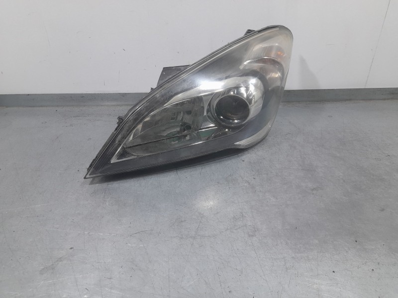 Recambio de faro izquierdo para kia cee´d hatchback (ed) 1.6 crdi 90 referencia OEM IAM 921011H  