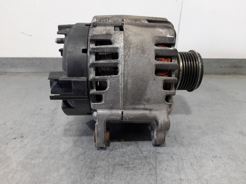 Recambio de alternador para seat ibiza iv (6j5, 6p1) 1.6 tdi referencia OEM IAM Q3L903023F  