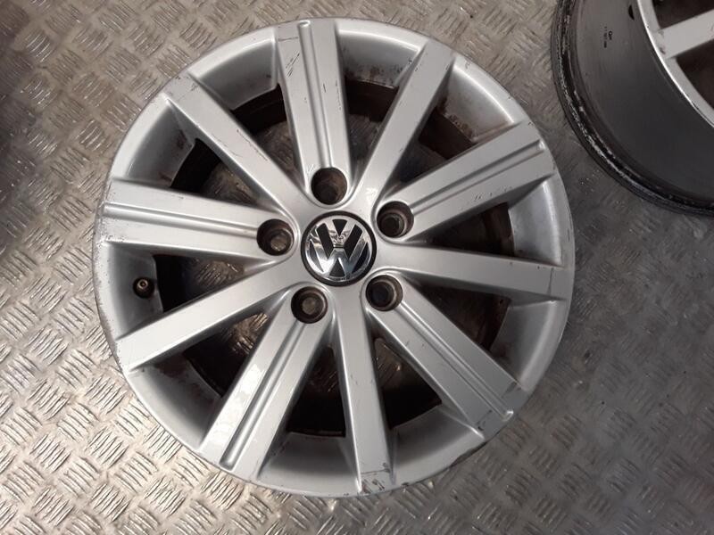 Recambio de juego llantas aluminio para volkswagen golf plus (521) advance referencia OEM IAM 6.5X15 5 TORN ET50 ALUMINIO ROZADA