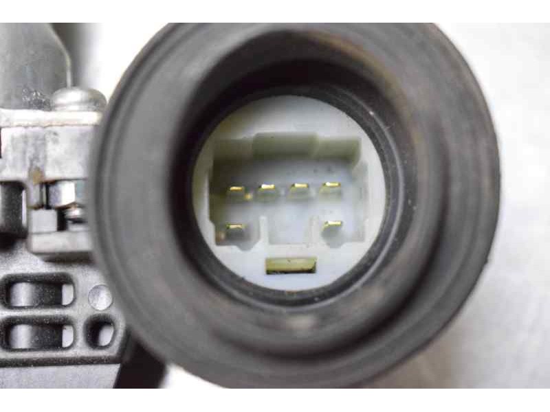 Recambio de elevalunas trasero derecho para toyota auris luna referencia OEM IAM 973581100 6 PINS ELECTRICO