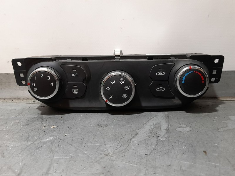 Recambio de mando calefaccion / aire acondicionado para kia cee´d tech referencia OEM IAM 97250A2003  