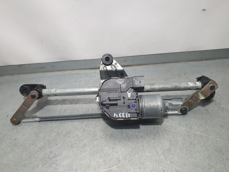 Recambio de motor limpia delantero para skoda octavia lim. (5e3) style referencia OEM IAM 5E1955023A 3397021684 BOSCH