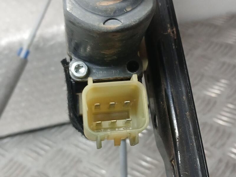 Recambio de elevalunas delantero izquierdo para ford b-max titanium referencia OEM IAM AV11R23209AF 6CP114A389L4A 0130822649