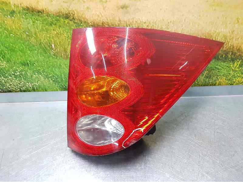 Recambio de piloto trasero derecho para peugeot 1007 dolce referencia OEM IAM 9646116880  ROZADO