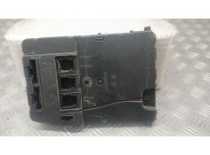 CAJA RELES / FUSIBLES 8200525384 752389932