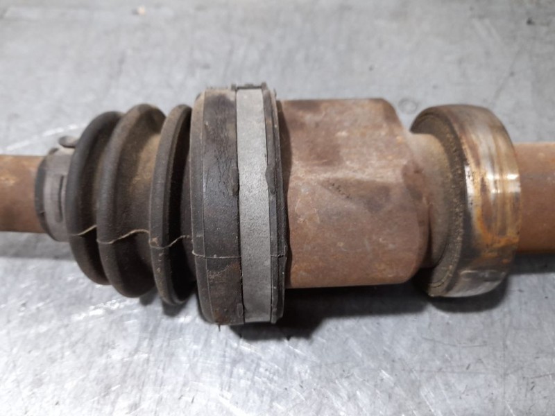 Recambio de transmision delantera derecha para ford focus lim. (cb4) titanium referencia OEM IAM P31211253  