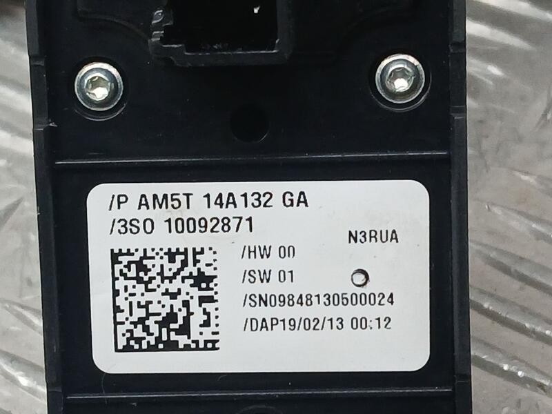 Recambio de mando elevalunas delantero izquierdo para ford b-max titanium referencia OEM IAM AM5T14A132AG  