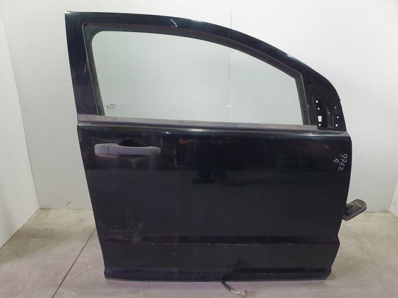 Recambio de puerta delantera derecha para dodge caliber sxt referencia OEM IAM   TOCADA
