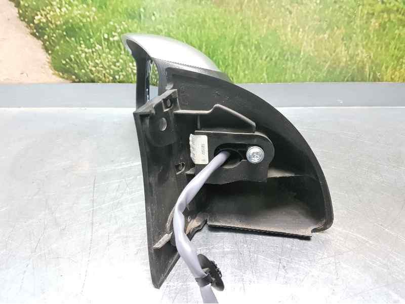 Recambio de retrovisor izquierdo para peugeot 1007 dolce referencia OEM IAM  2 CLAVIJAS, 3 Y 2 CABLES ELECTRICO