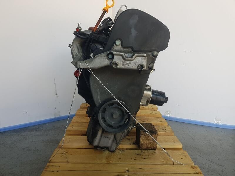 Recambio de motor completo para volkswagen golf iv berlina (1j1) highline referencia OEM IAM AUS  082917