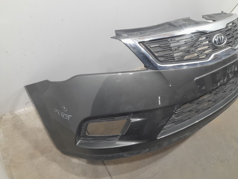 Recambio de paragolpes delantero para kia cee´d hatchback (ed) 1.6 crdi 90 referencia OEM IAM 865111H000  