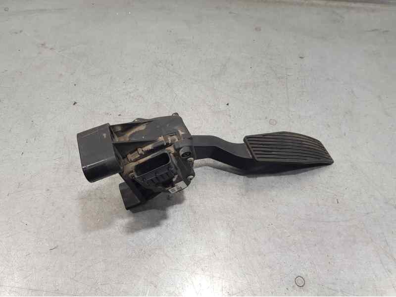 Recambio de potenciometro pedal para opel astra g berlina club referencia OEM IAM 9157998  