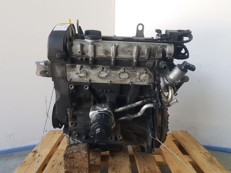Recambio de motor completo para volkswagen golf iv berlina (1j1) highline referencia OEM IAM AUS  082917