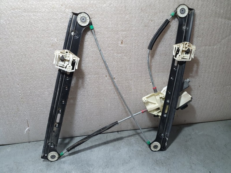 Recambio de elevalunas delantero izquierdo para bmw x3 (e83) 2.0d referencia OEM IAM SIN REF  ELECTRICO