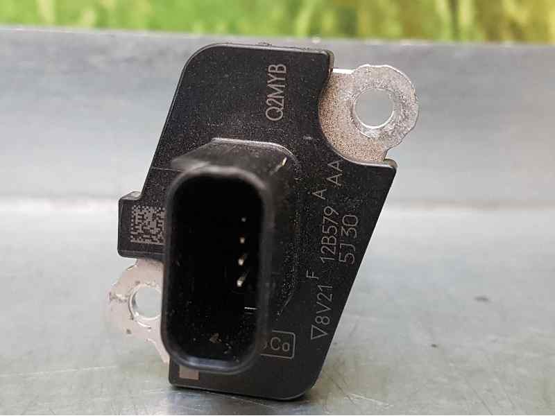 Recambio de caudalimetro para ford fiesta (ccn) trend referencia OEM IAM 8V2112B579AA  