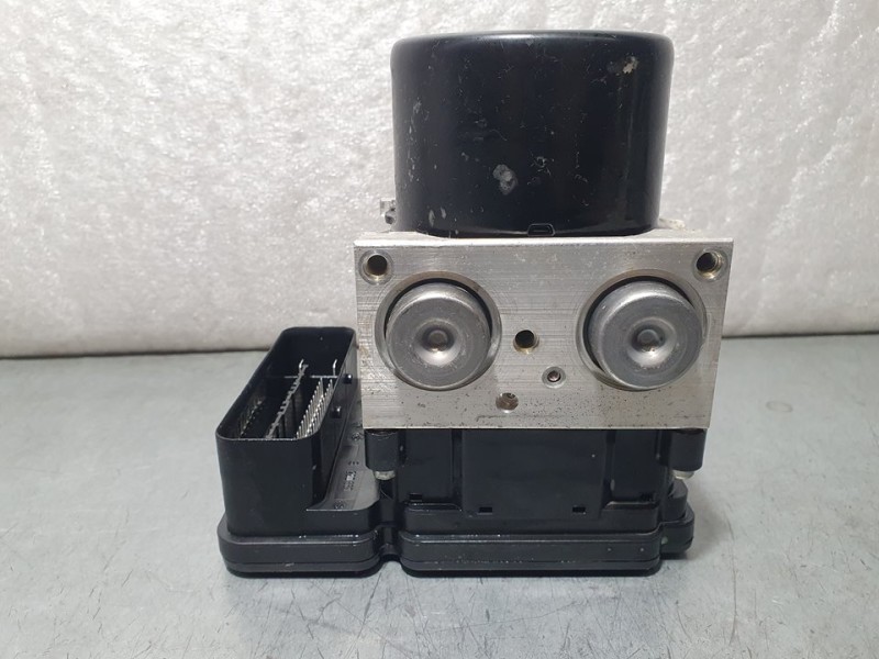 Recambio de abs para dodge caliber sxt referencia OEM IAM 25021203114 ATE 