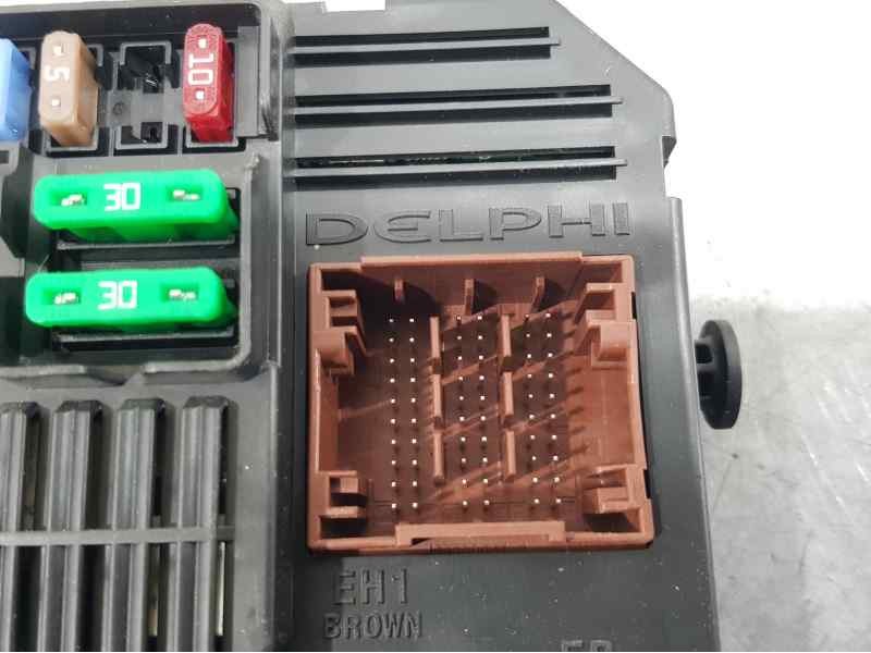 Recambio de caja reles / fusibles para peugeot 208 (p2) allure referencia OEM IAM 9845141280  DELPHI