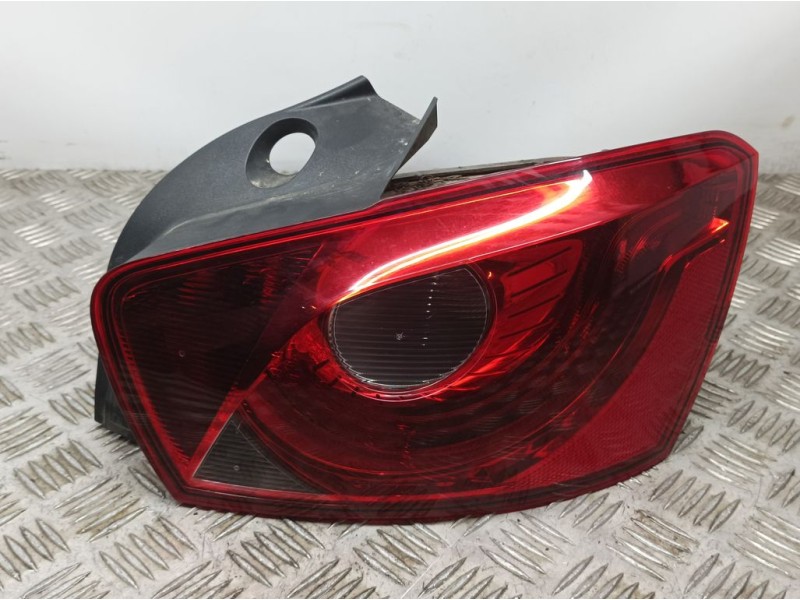 Recambio de piloto trasero derecho para seat ibiza (6j5) stylance / style referencia OEM IAM 6J4945096K  