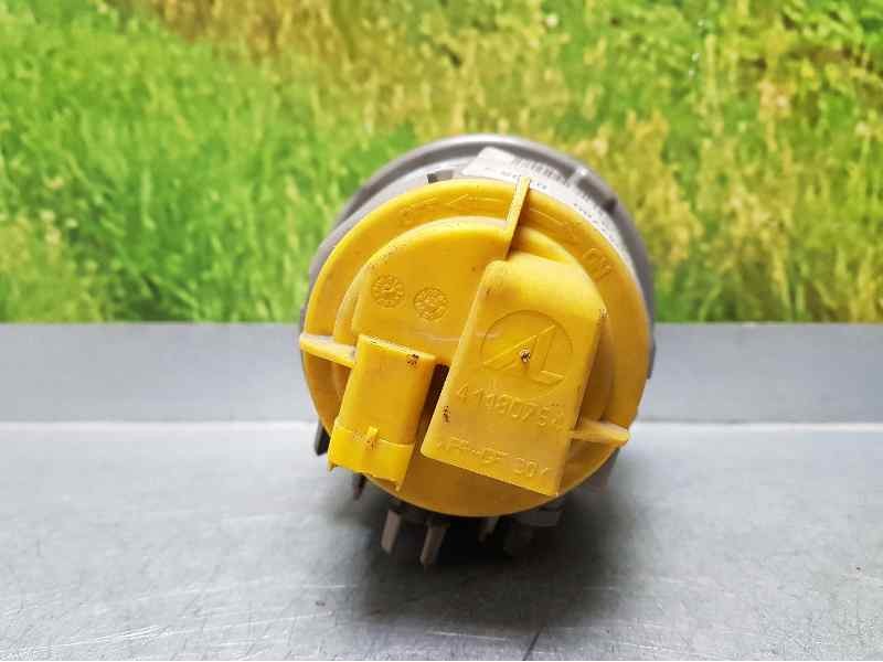 Recambio de faro antiniebla izquierdo para peugeot 1007 dolce referencia OEM IAM 9648947780  